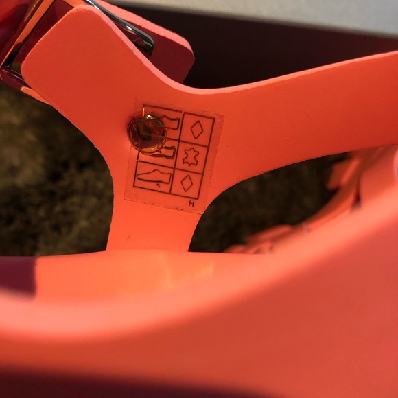 Prada Rubber Monolith sandals - Picture 3 of 10